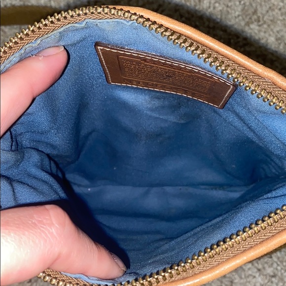 πAuthentic COACH Crossbody Pre-Loved FIRM - Picture 6 of 9
